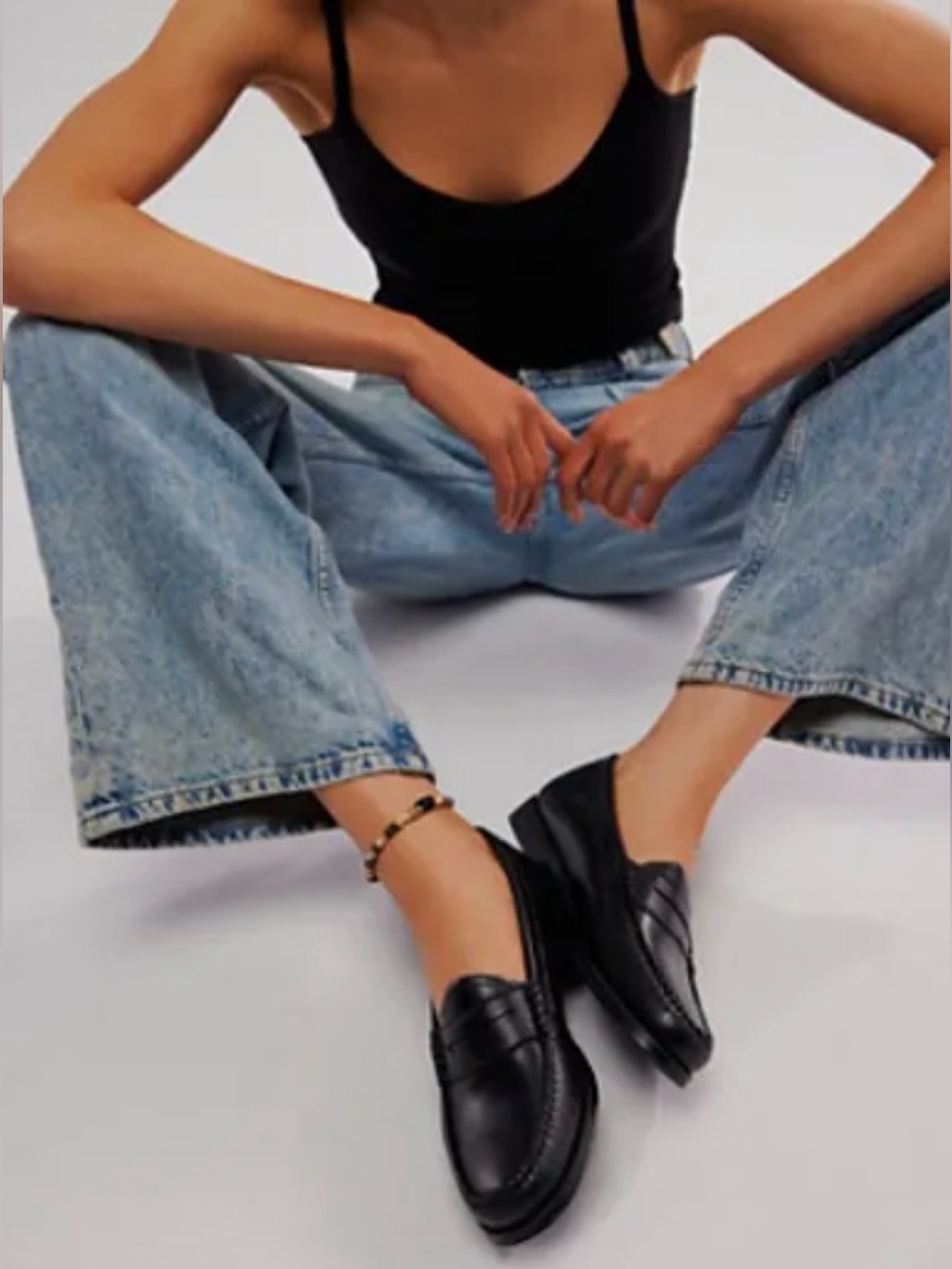 GH BASS Black Leather Whitney Easy Loafers